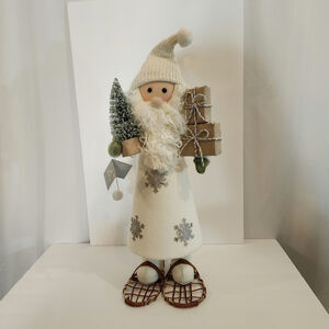 ST  NICHOLAS SQUARE Jingling Juniper Santa Cream Green Lighted Christmas Tree